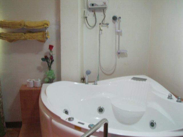 Red Tulip Hotel Анхелес Экстерьер фото